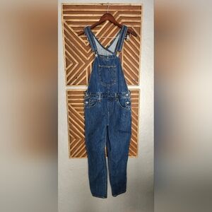 LEVI'S BLue Denim Overalls SIZE MEDIUM